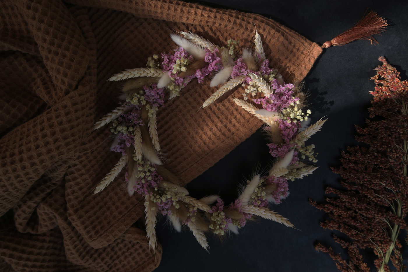 couronne de fleurs séchées atelier hosta