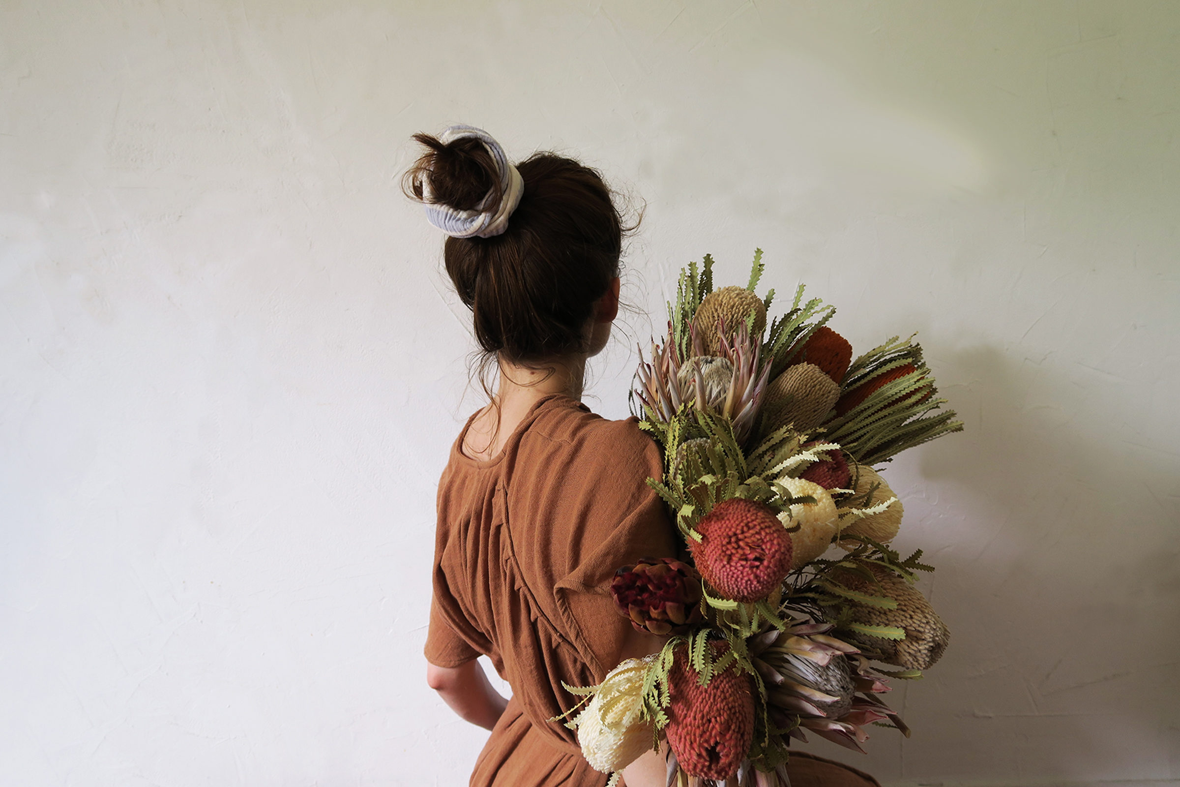 bouquet de fleurs séchées atelier hosta banksia exotique