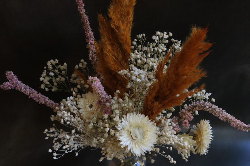 bouquet de fleurs séchées décoration florale naturelle fleuriste toulouse déco bohème boutique végétaux idée cadeau femme