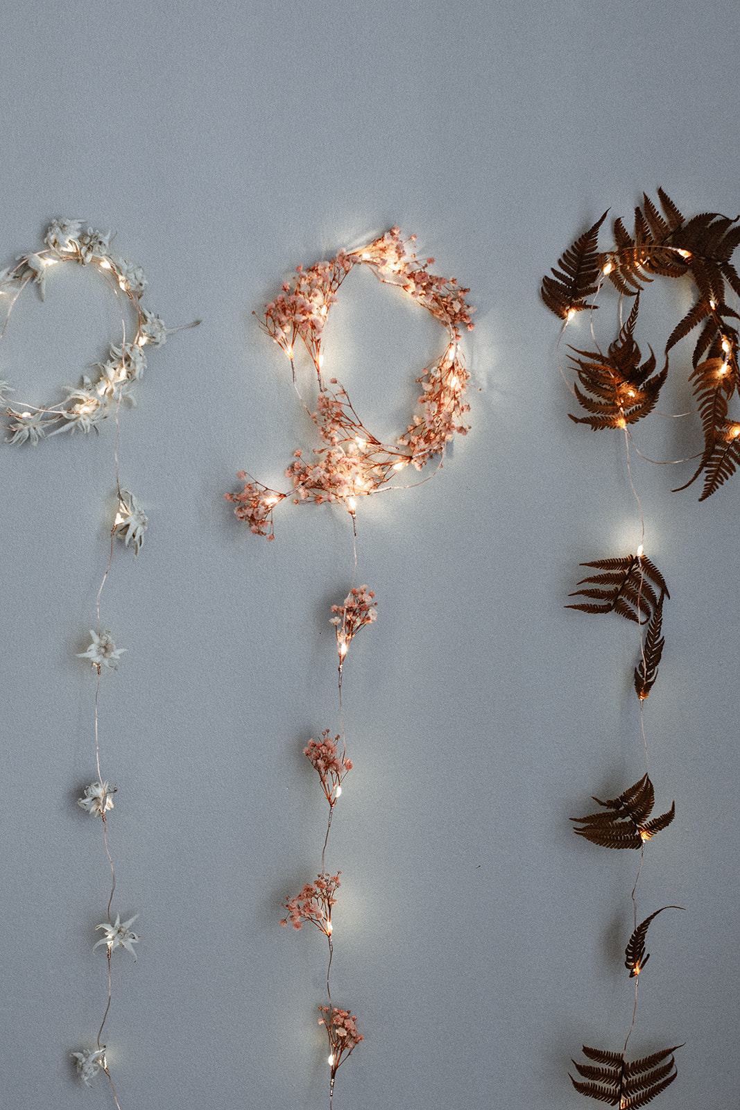 guirlande lumineuse de fleurs séchées décoration murale et chambre d'enfant fêtes maman femme