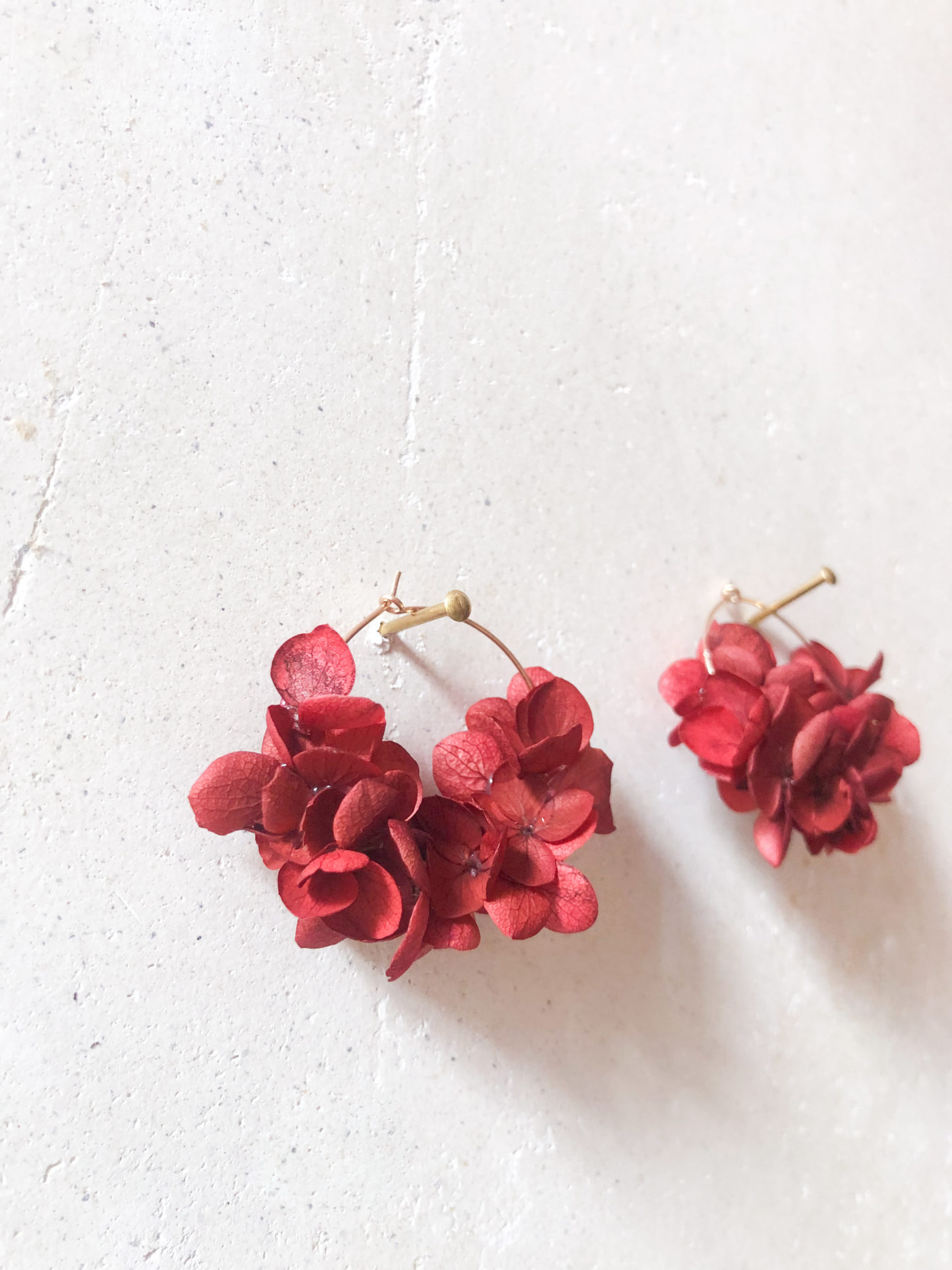 créoles boucles d'oreilles en fleurs séchées stabilisées hortensia idée cadeau maman femme