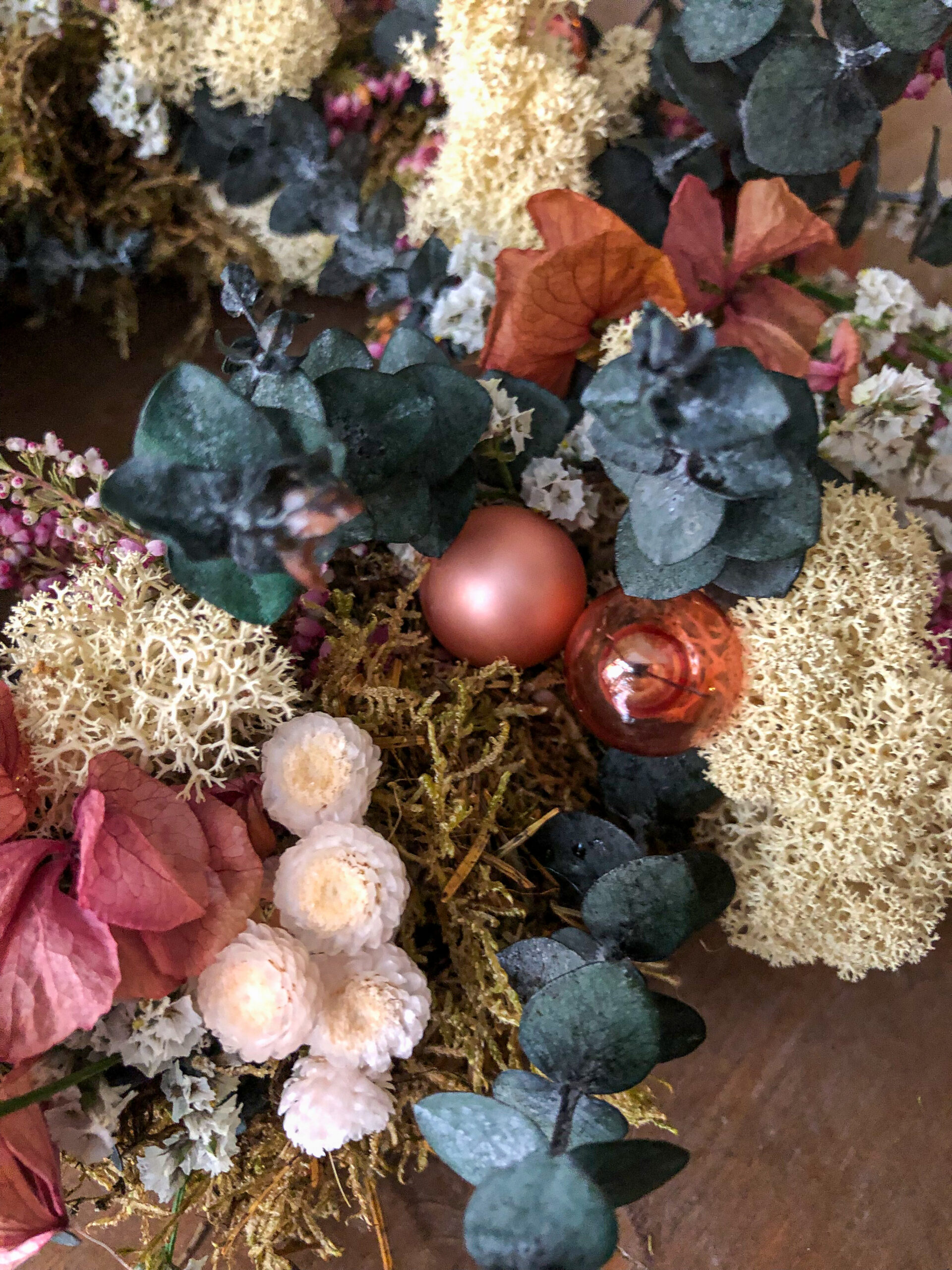Atelier mini couronne de Noël à la Cartoucherie