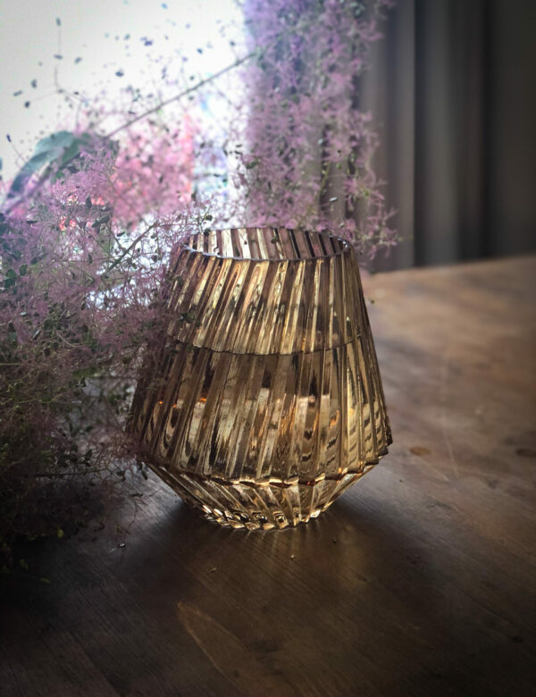 vase en verre fleuriste toulouse ambré