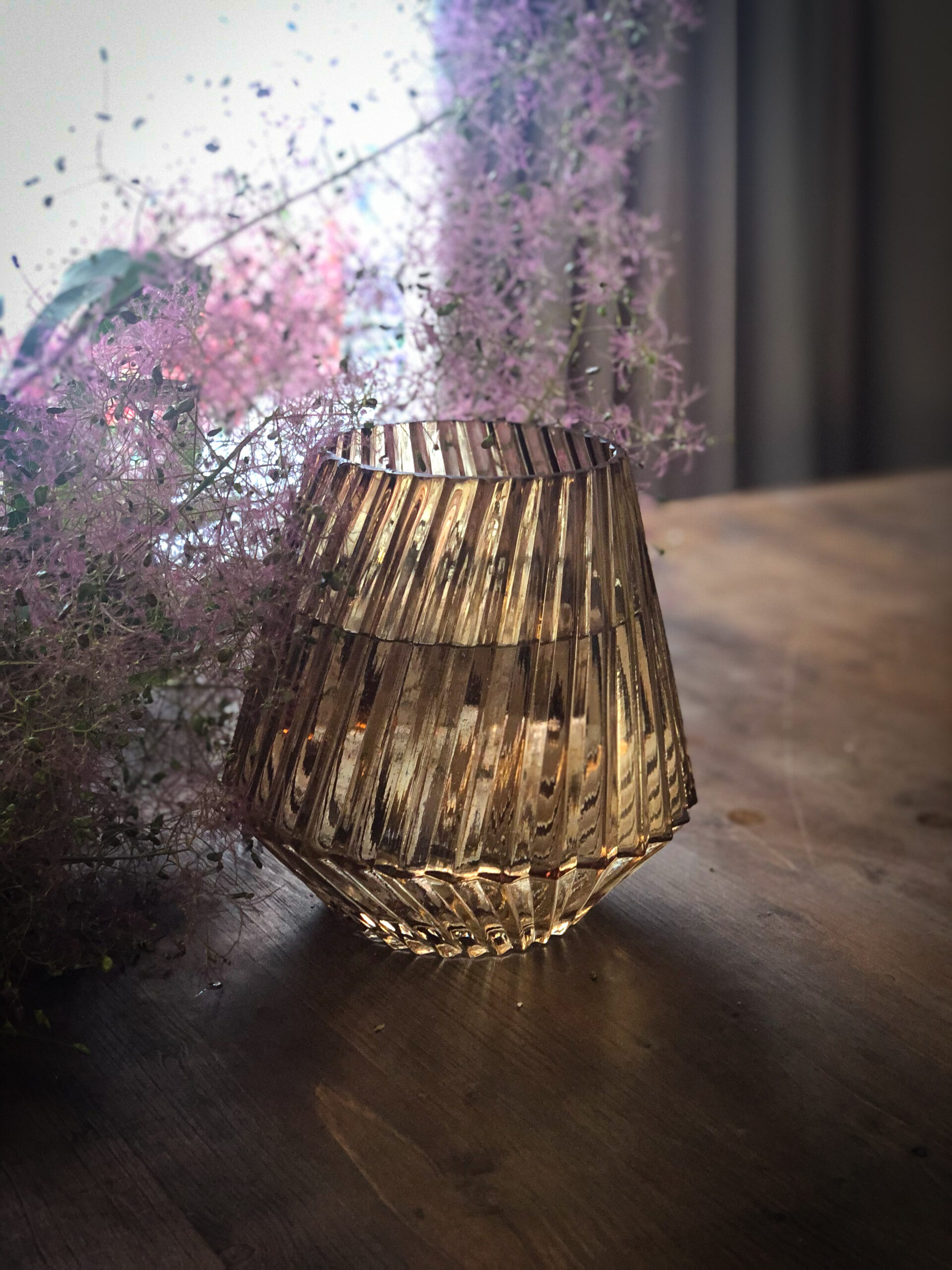 vase en verre fleuriste toulouse ambré